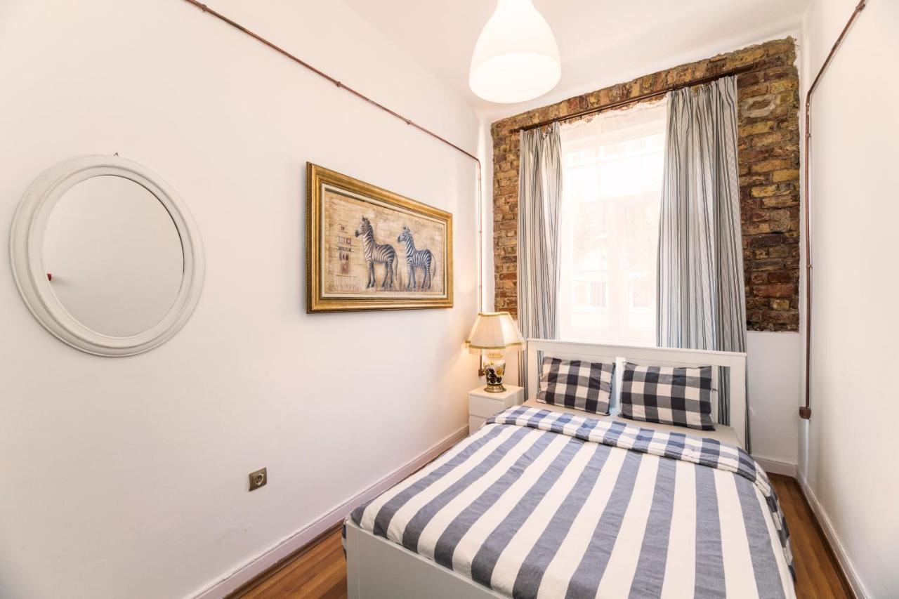 By Galata- Historical And Modern Apartment Istanbul Exterior foto