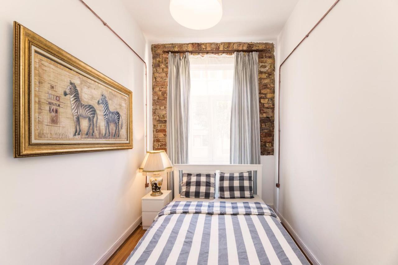 By Galata- Historical And Modern Apartment Istanbul Exterior foto